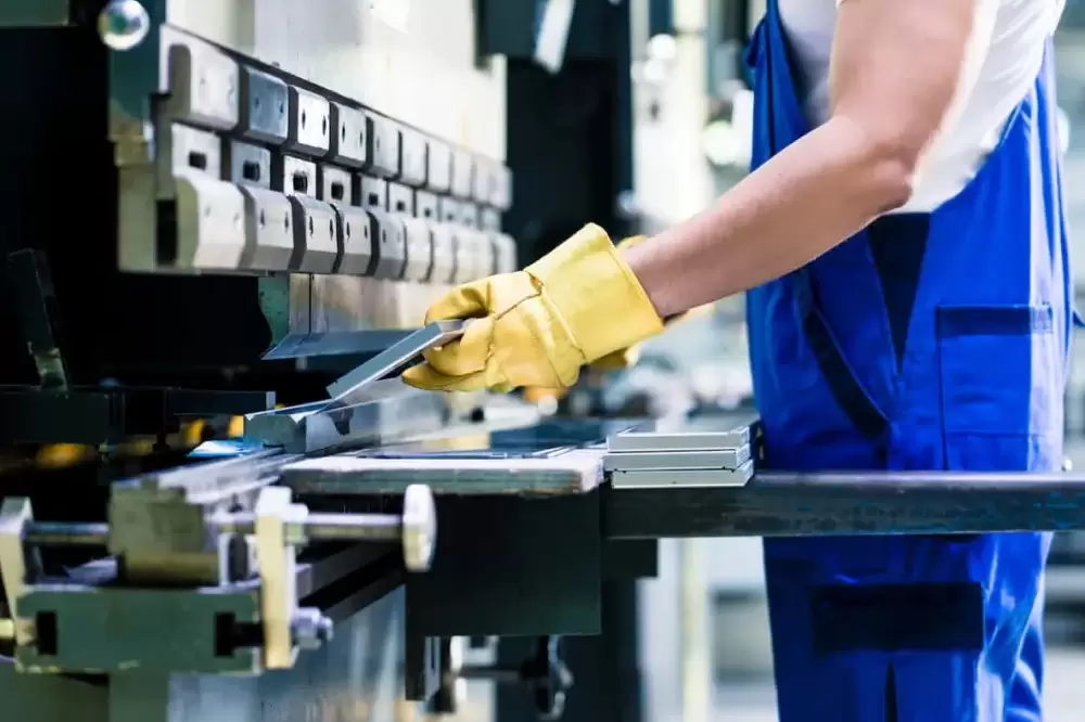 Tooling Cost in Manufacturing: Definition, Types & Strategies